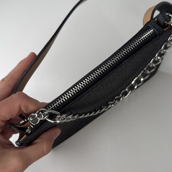Michael Kors MK Signature Pull Chain Belt Bag black signature logo purse - Picture 9 of 12